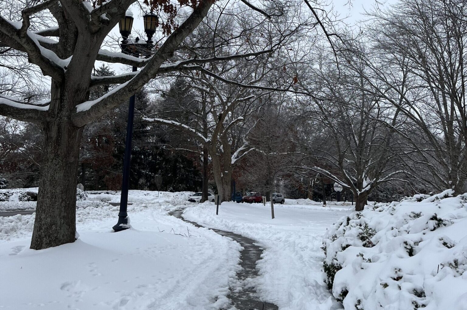 Kentucky governor declares state of emergency ahead of winter storm